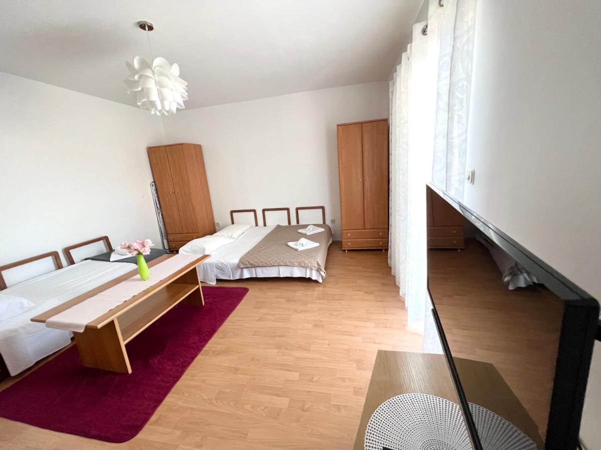 Apartments Rudi Lokva Rogoznica Eksteriør bilde
