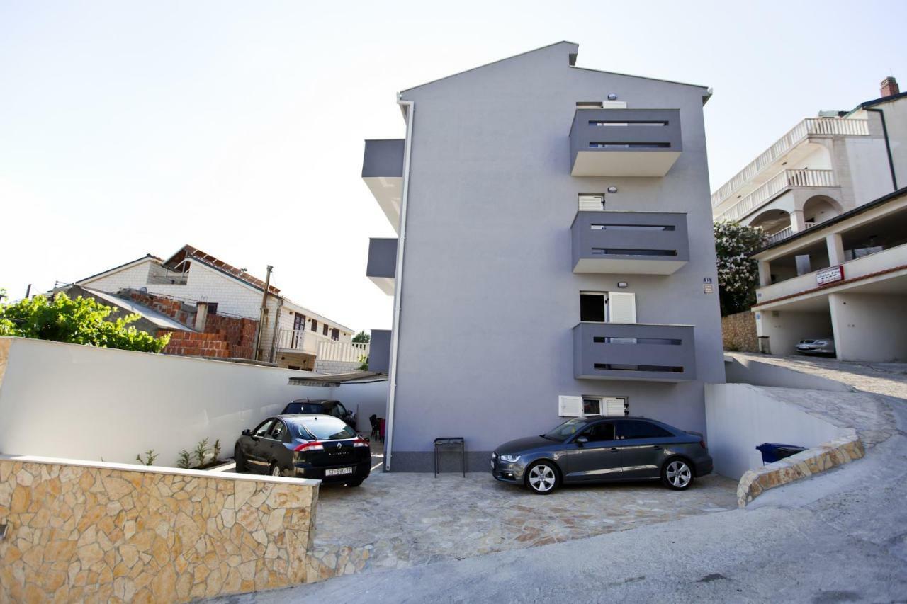 Apartments Rudi Lokva Rogoznica Eksteriør bilde
